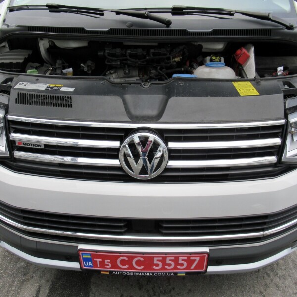Volkswagen Multivan/Caravelle/Transporter из Германии (60166)