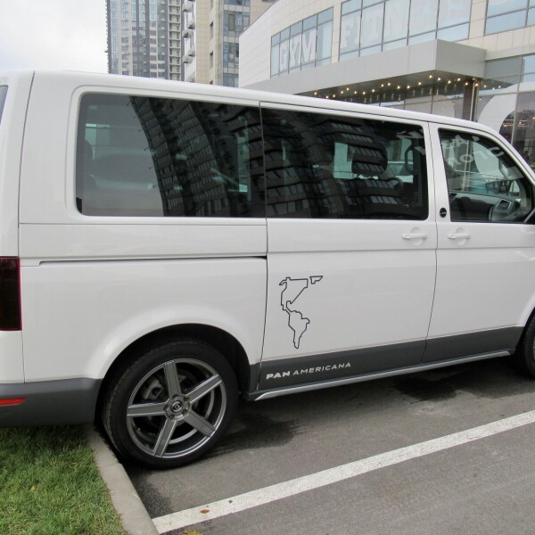 Volkswagen Multivan/Caravelle/Transporter из Германии (60145)