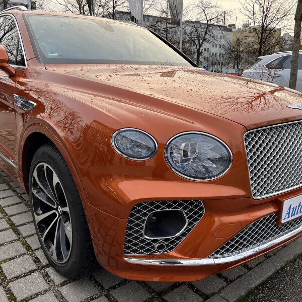 Bentley Bentayga из Германии (60315)