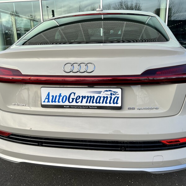 Audi e-tron из Германии (60971)