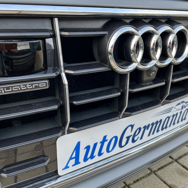 Audi Q8 из Германии (61212)