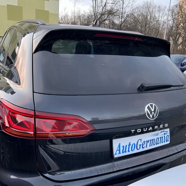 Volkswagen Touareg из Германии (61292)