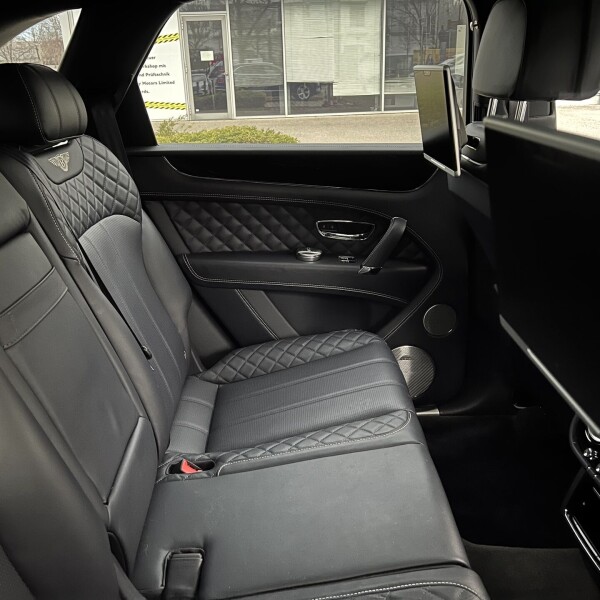 Bentley Bentayga из Германии (61362)