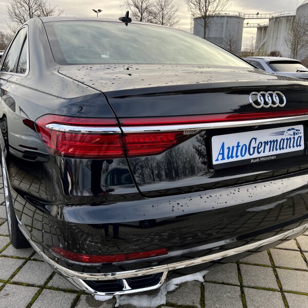 Audi A8  из Германии (61736)