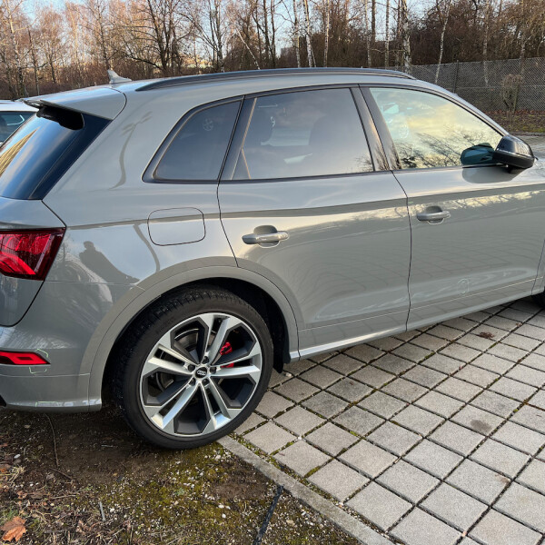 Audi SQ5 из Германии (61952)