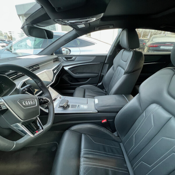 Audi A7  из Германии (62150)