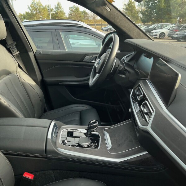 BMW X7 из Германии (62236)