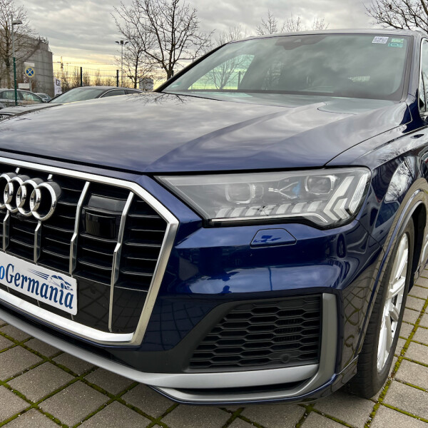 Audi Q7 из Германии (62383)