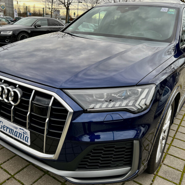 Audi Q7 из Германии (62384)