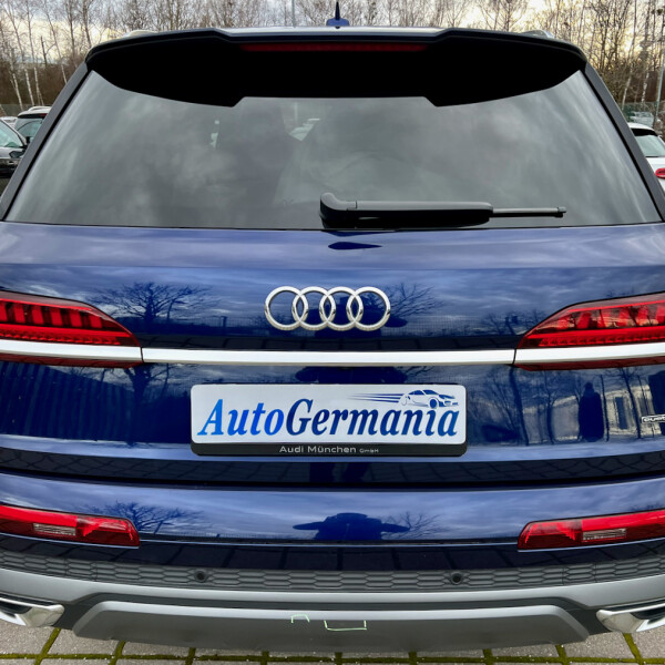 Audi Q7 из Германии (62395)