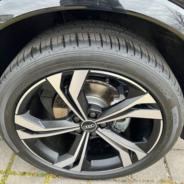 Audi Q3 из Германии (62569)