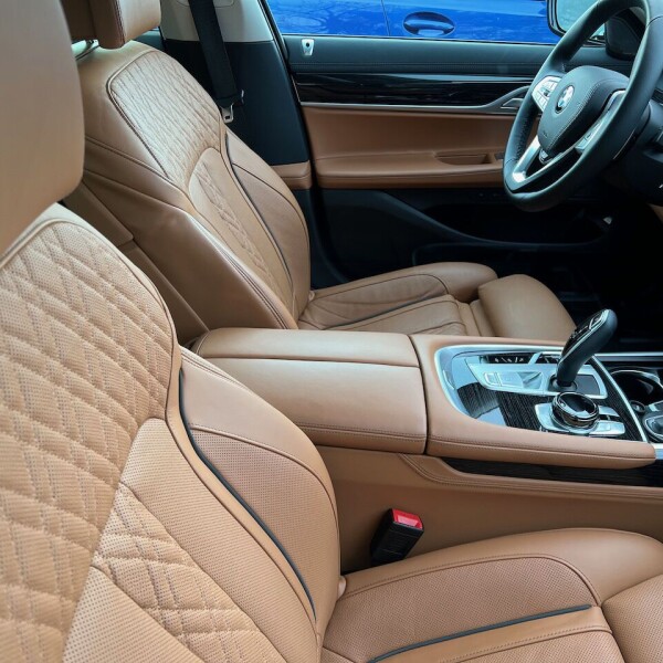 BMW 7-серии из Германии (62782)