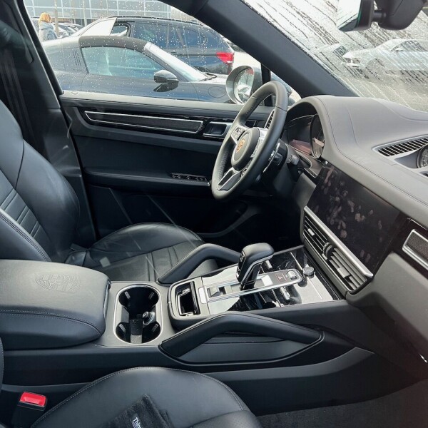 Porsche Cayenne из Германии (62819)
