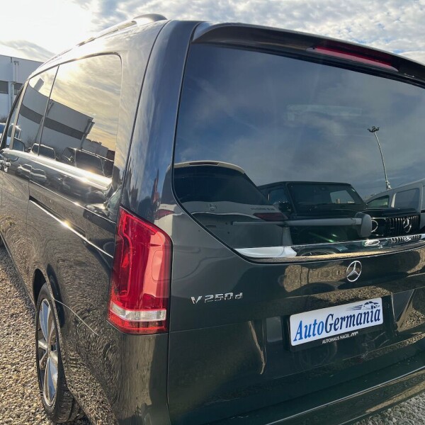 Mercedes-Benz Vito/ Viano V220, V250, V300 из Германии (62837)