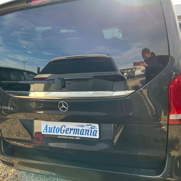 Mercedes-Benz Vito/ Viano V220, V250, V300 из Германии (62835)