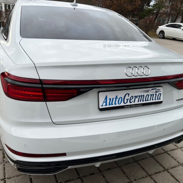 Audi A8  из Германии (62892)