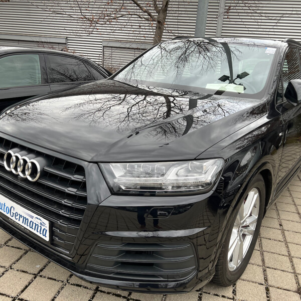 Audi SQ7 из Германии (63015)