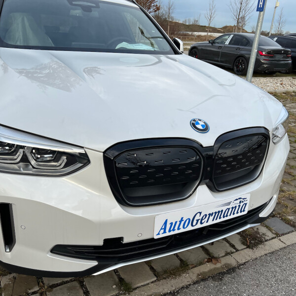 BMW iX3 из Германии (63211)