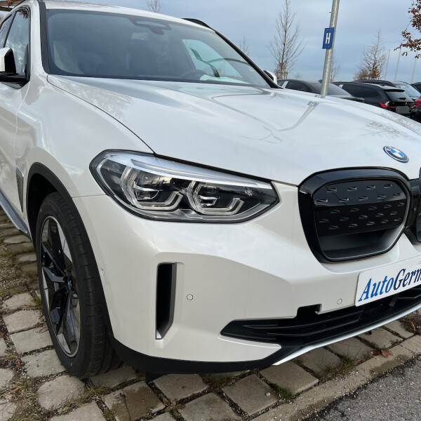 BMW iX3 из Германии (63213)
