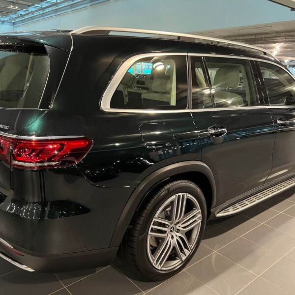 Mercedes-Benz GLS-Klasse из Германии (63268)