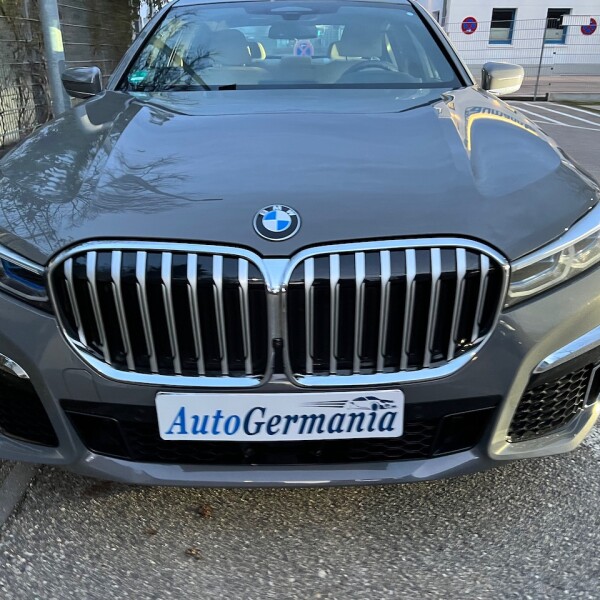 BMW 7-серии из Германии (63556)