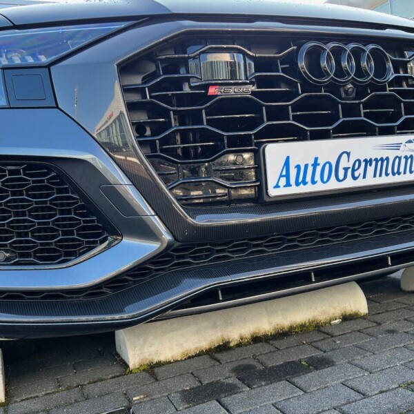 Audi RSQ8 из Германии (63780)