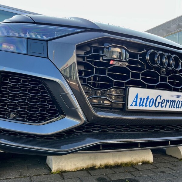 Audi RSQ8 из Германии (63781)