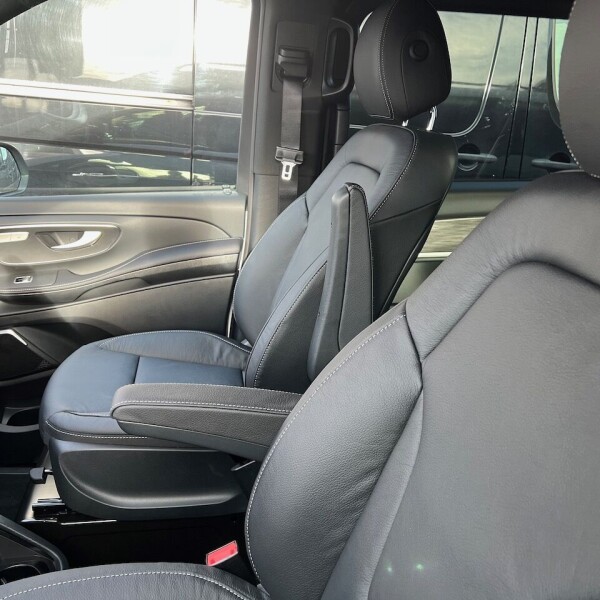 Mercedes-Benz Vito/ Viano V220, V250, V300 из Германии (64086)
