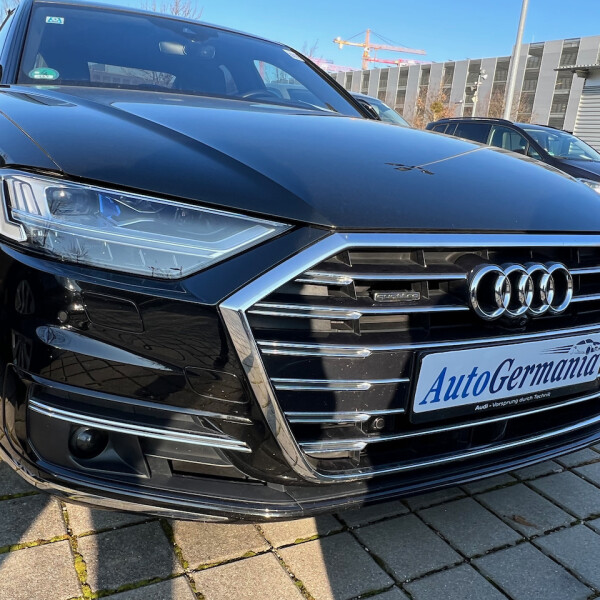 Audi A8  из Германии (64334)