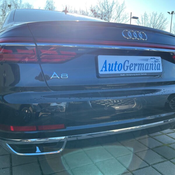 Audi A8  из Германии (64315)