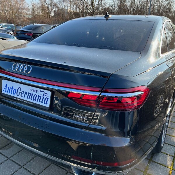 Audi A8  из Германии (64319)