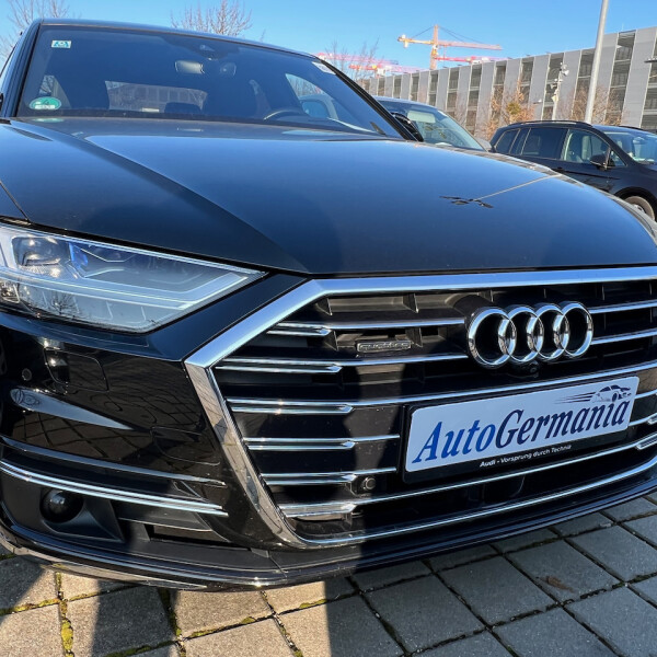 Audi A8  из Германии (64337)