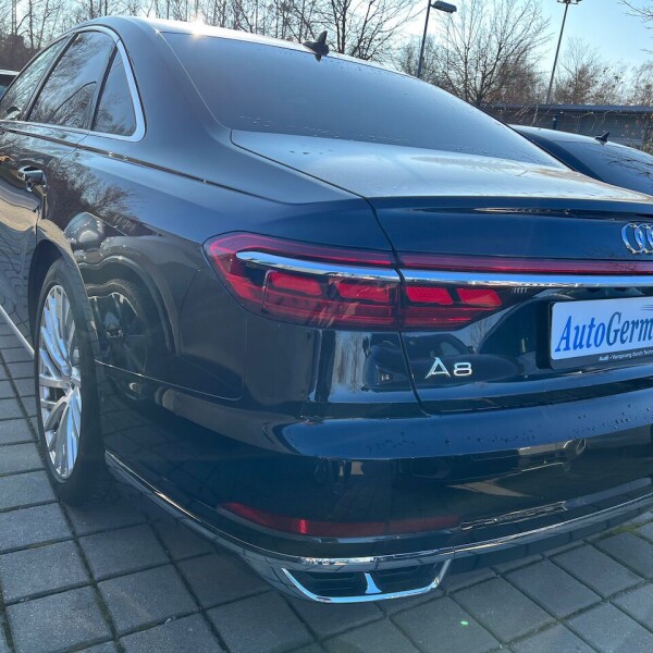Audi A8  из Германии (64314)