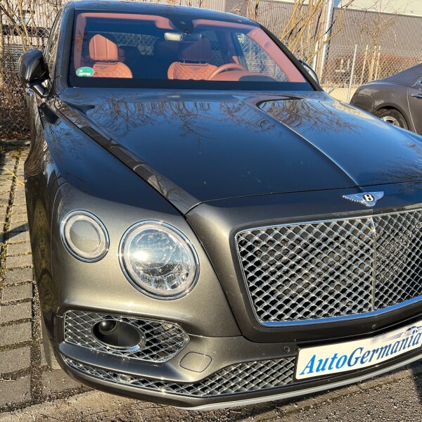 Bentley Bentayga из Германии (64428)