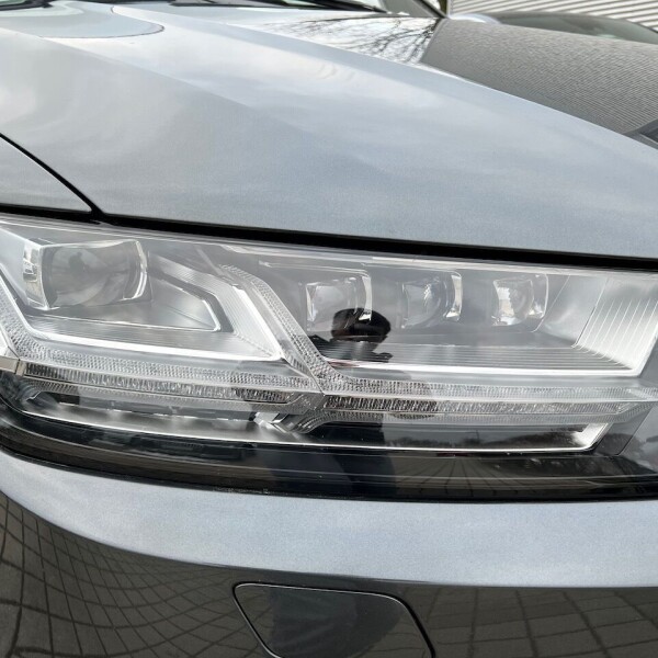Audi Q7 из Германии (64607)