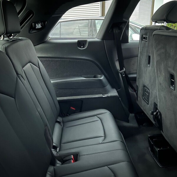 Audi Q7 из Германии (64597)