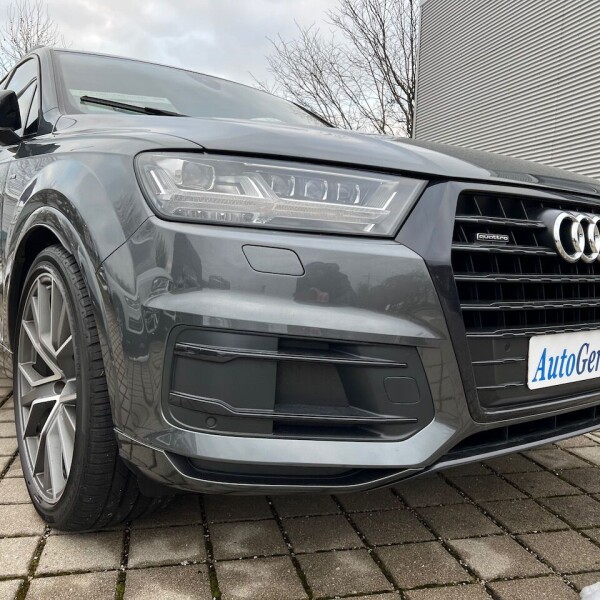 Audi Q7 из Германии (64583)