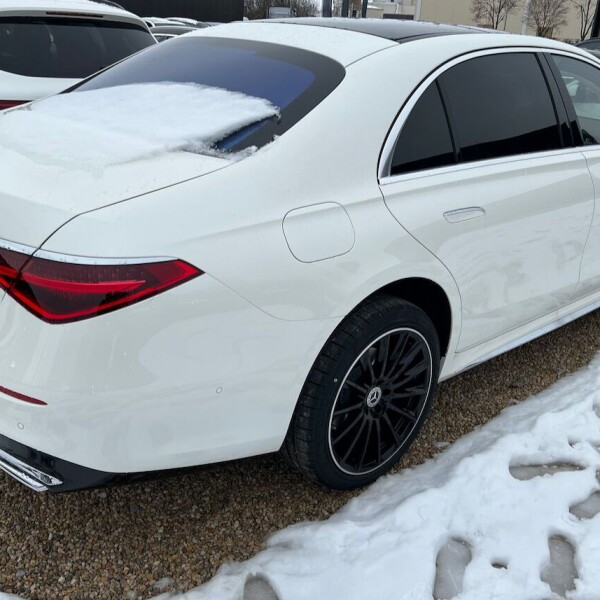 Mercedes-Benz S-Klasse из Германии (64701)