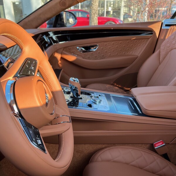 Bentley Continental из Германии (64937)