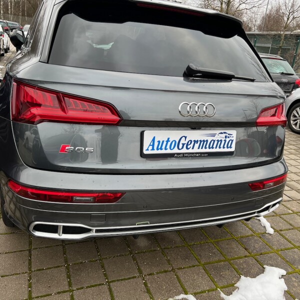 Audi SQ5 из Германии (65100)
