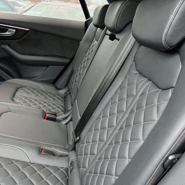Audi Q8 из Германии (65244)