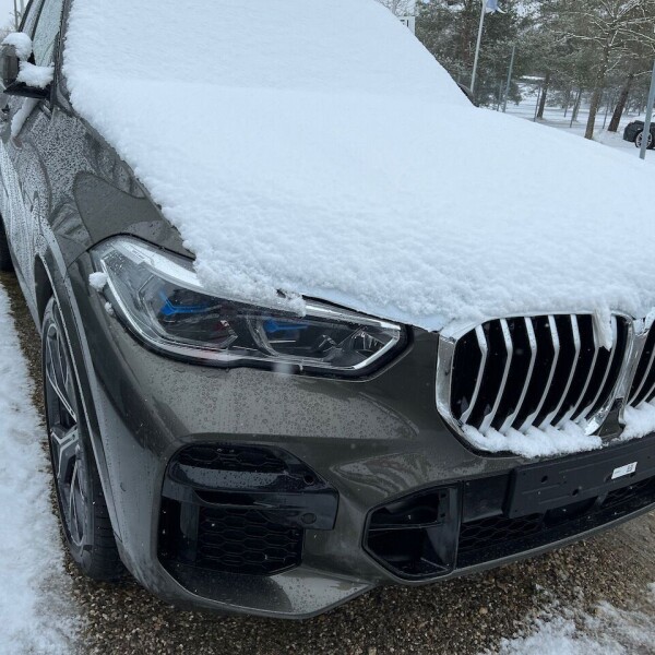 BMW X5  из Германии (66082)