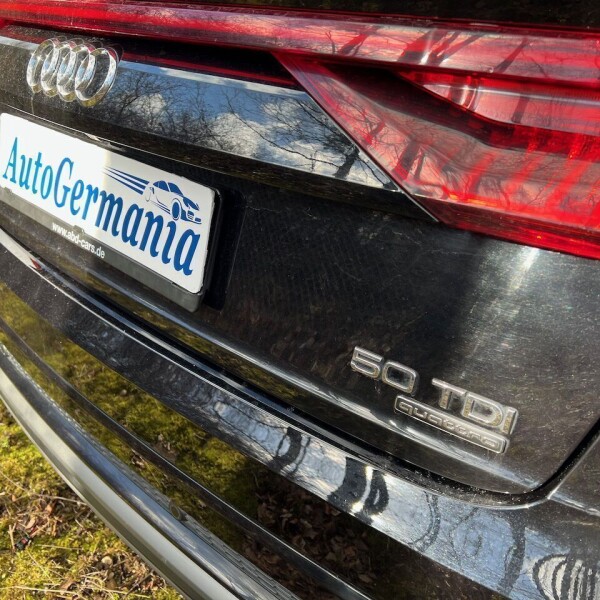 Audi Q8 из Германии (66230)