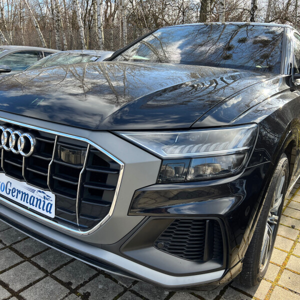 Audi Q8 из Германии (66211)