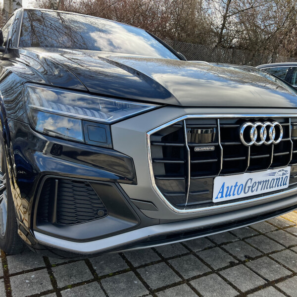 Audi Q8 из Германии (66221)