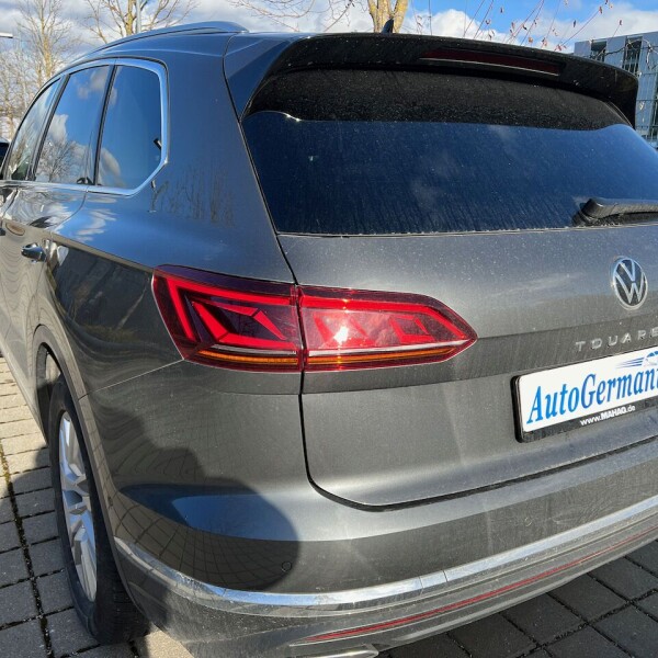 Volkswagen Touareg из Германии (66259)
