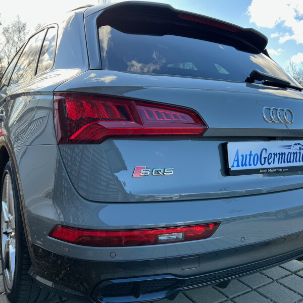 Audi SQ5 из Германии (66398)