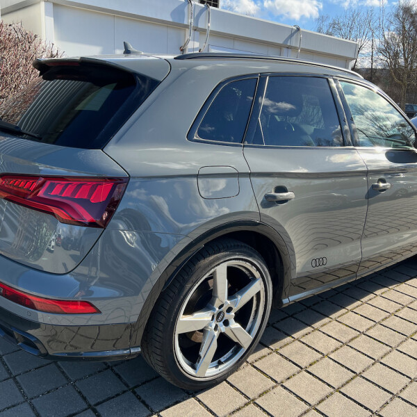 Audi SQ5 из Германии (66392)
