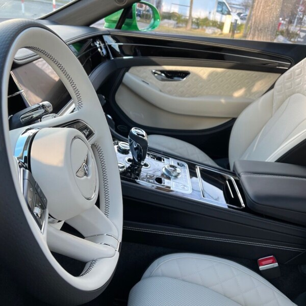 Bentley Continental из Германии (66793)
