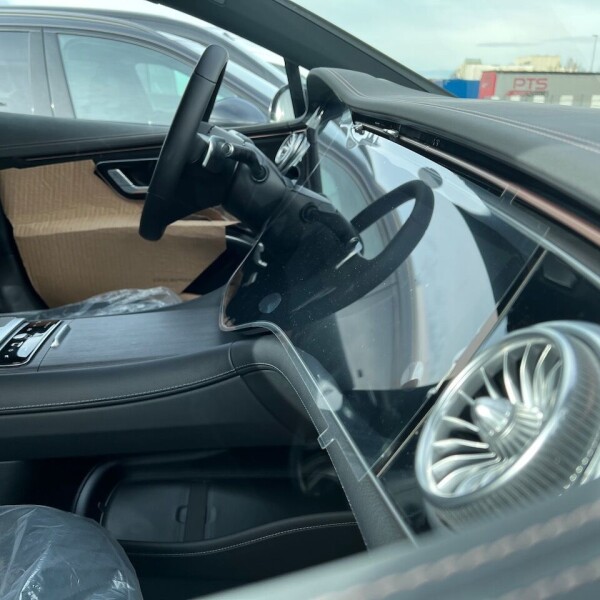 Mercedes-Benz EQS из Германии (67103)